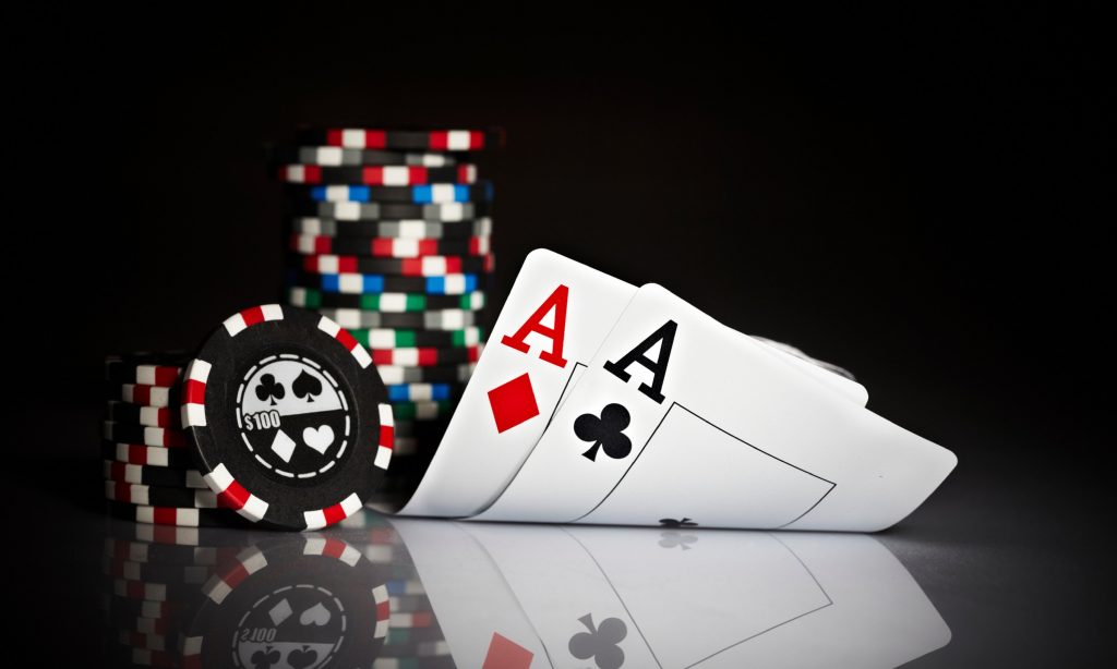 Faedah Terbaru Memainkan Poker Online